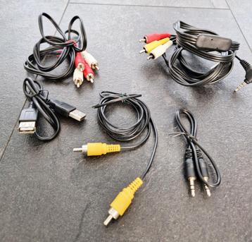 Audio-Tulp- HDMI Kabeltjes Verschillende beschikbaar voor biedingen