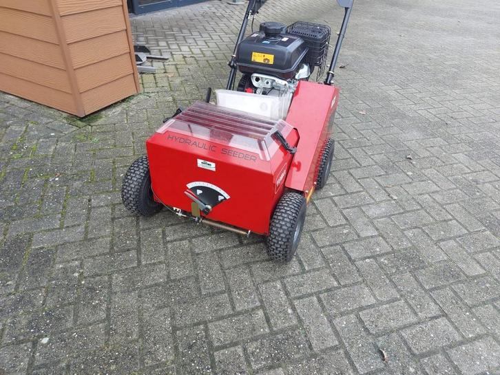 toro door zaaimachine verticuteer machine, Tuin en Terras, Verticuteermachines, Zo goed als nieuw, Benzine, Ophalen