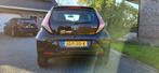 Toyota Aygo 1.0 12V Vvt-i Xclusiv Parelmoer Bluetooth Camera, Auto's, Voorwielaandrijving, Euro 5, Stof, Zwart