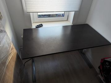 Bureau MOET SNEL WEG!