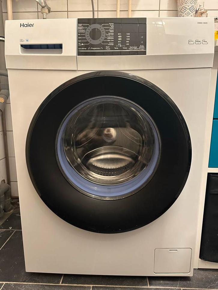 Haier Wasmachine - 6kg, Witgoed en Apparatuur, Wasmachines, Gebruikt, Voorlader, 4 tot 6 kg, 85 tot 90 cm, 1200 tot 1600 toeren