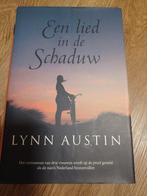 Lynn Austin - Een lied in de schaduw, Nieuw, Ophalen of Verzenden, Lynn Austin