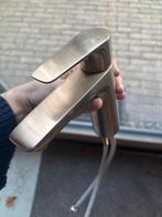 2 Wastafelkranen - Nieuw in doos, Doe-het-zelf en Verbouw, Sanitair, Ophalen of Verzenden, Nieuw, Rvs, Wastafel