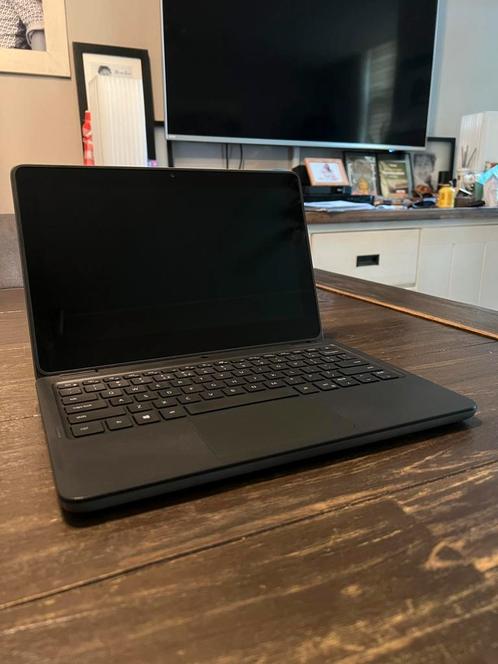 Dell Latitude 3120 2-in-1 - 11,6” School Laptop, Computers en Software, Windows Laptops, 11 inch, SSD, 8 GB, Qwerty, Met touchscreen