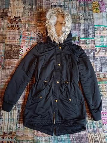 H&M Winterjas Maat 158 Zwart/Goud beschikbaar voor biedingen