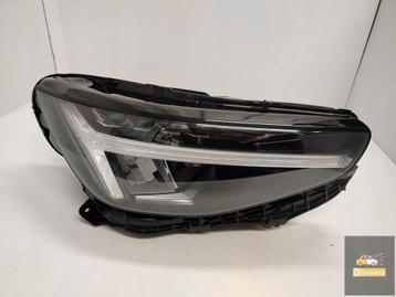 Volvo XC40 Lift Full Led BASE lamp rechts beschikbaar voor biedingen
