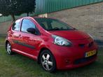 Toyota Aygo 1.0-12V Sport Airco Carplay APK 5 Deurs, Voorwielaandrijving, Gebruikt, 4 stoelen, 68 pk
