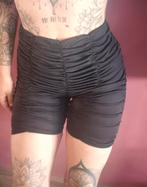 Scrunchy short. M/L, Maat 38/40 (M), Kort, Verzenden, Nieuw