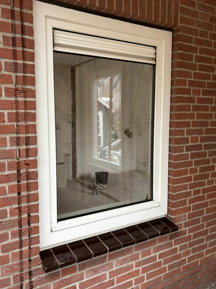 Kunststof kiep kantelraam met dubbelglas, Doe-het-zelf en Verbouw, Kozijnen en Schuifpuien, Gebruikt, Raamkozijn, Kunststof, 75 tot 150 cm