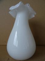 Vaas vintage vaas mondgeblazen vaas 16cm witte vaas vintage, Minder dan 50 cm, Glas, Ophalen of Verzenden, Wit