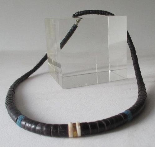 Kett-KT14:  Zwarte Schelp ketting-41½+44cm. met -blauw-wit, Sieraden, Tassen en Uiterlijk, Kettingen, Nieuw, Steen of Mineraal