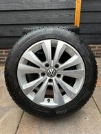 VW Golf 7 velgen met 205 55 R 16 winterbanden, Auto-onderdelen, Banden en Velgen, 16 inch, 205 mm, Winterbanden, Ophalen of Verzenden