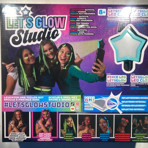 NIEUW! Let’s Glow Studio glow in the dark selfie maker, Kinderen en Baby's, Speelgoed | Educatief en Creatief, Nieuw, Elektronica