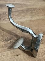 RVS Metalen Wandhaak - Stijlvol Design, Wandhaken, Ophalen of Verzenden, Zo goed als nieuw, Minder dan 100 cm