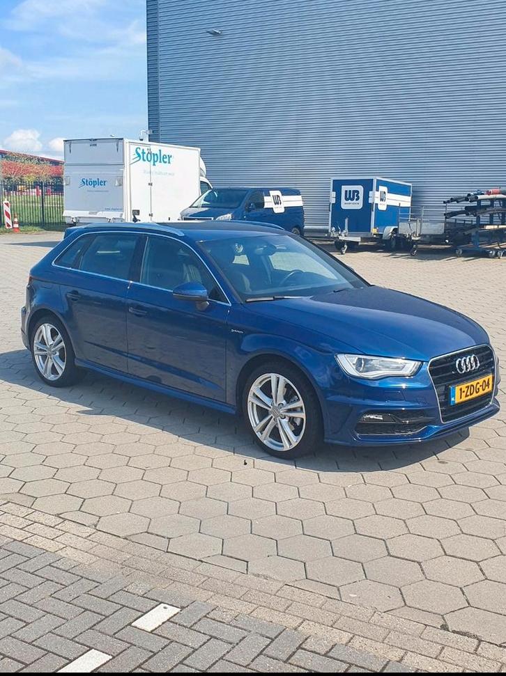 Audi A3 sportback 1.4TFSI G-tron 81KW SB S-tro 2014 Blauw, Auto's, Audi, Particulier, A3, ABS, Airbags, Airconditioning, Android Auto