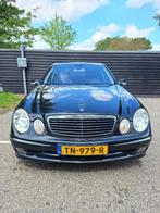 Mercedes-Benz E-Klasse E320 Sedan Zwart ISOFIX, Auto's, Mercedes-Benz, Automaat, Achterwielaandrijving, Leder en Stof, Zwart