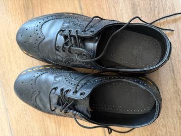 Dr. Martens 3989 Veterschoenen - Maat 42 brogues nieuw beschikbaar voor biedingen