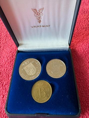 Beatrix Inhuldiging Set 1980 beschikbaar voor biedingen