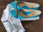 Moschino ballerina's Azzurro hemelsblauw goudkleurige gesp, Blauw, Zo goed als nieuw, Ballerina's, Moschino