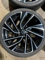 19 inch Volkswagen Adelaide velgen met banden origineel GTI, Auto-onderdelen, 19 inch, Gebruikt, Banden en Velgen, Ophalen of Verzenden