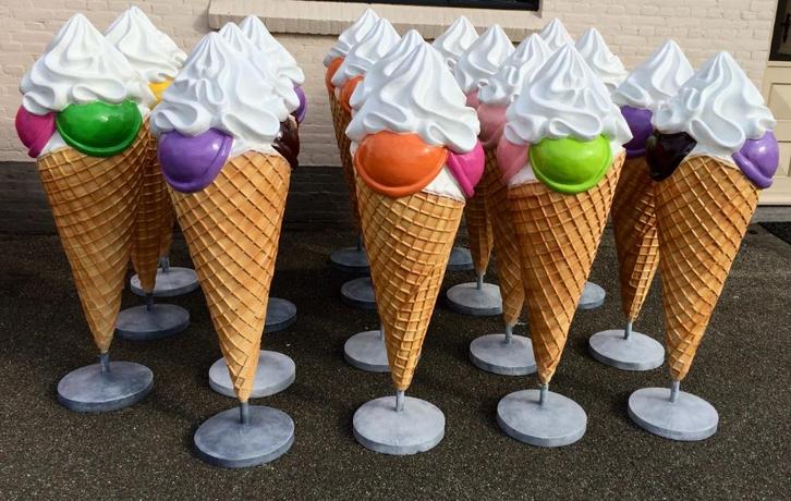 Appel-aardbei-paprika- ijshoorn-frietzak-kip stoepreclame, Zakelijke goederen, Horeca | Meubilair en Inrichting, Decoratie, Nieuw in verpakking