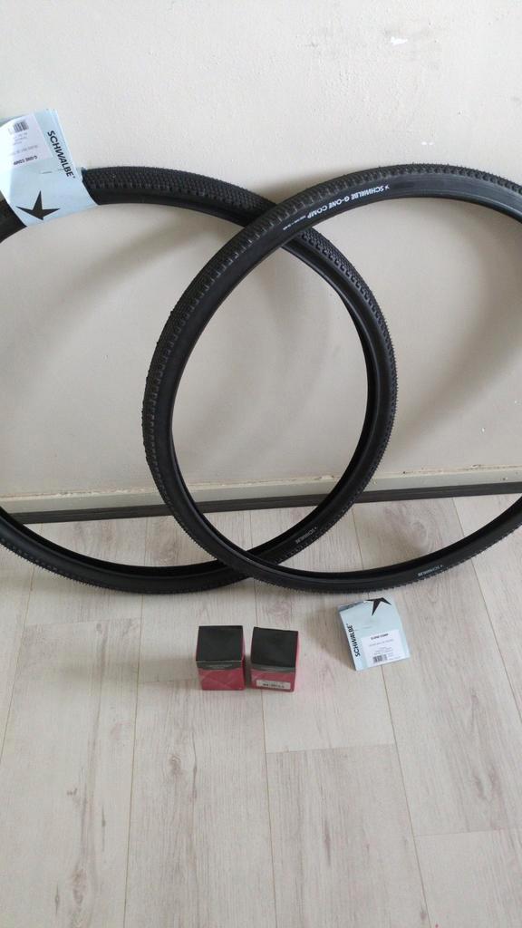 Schwalbe G-One 35-622 Nieuw!, Fietsen en Brommers, Fietsonderdelen, Nieuw, Band, Ophalen of Verzenden