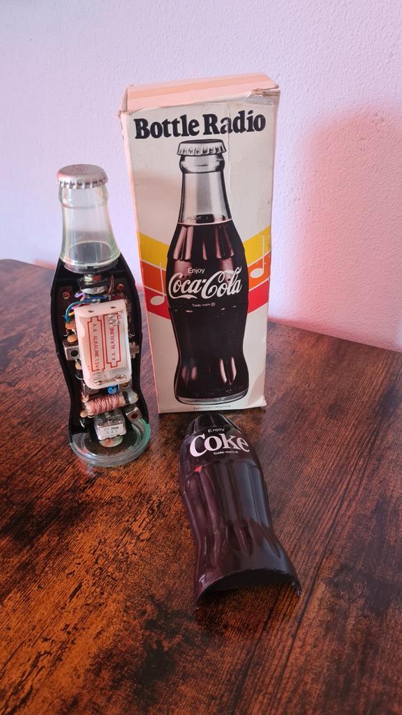 Vintage Coca-Cola Flessenradio met Doos, Audio, Tv en Foto, Radio's, Gebruikt, Radio, Ophalen