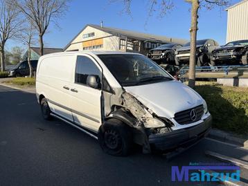 MERCEDES VITO W639 rechts Spiegel buitenspiegel beschikbaar voor biedingen