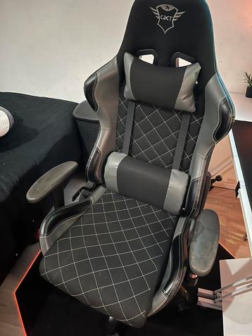 Gaming stoel gtx trust beschikbaar voor biedingen