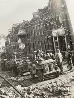 Nederland bevrijd van Limburg tot de Lauwerszee / 1995, Ophalen of Verzenden, Landmacht, Nederland, Boek of Tijdschrift