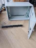 Patchkast / Serverkast met 24-poorts patchpaneel, Computers en Software, Serverkasten, Ophalen
