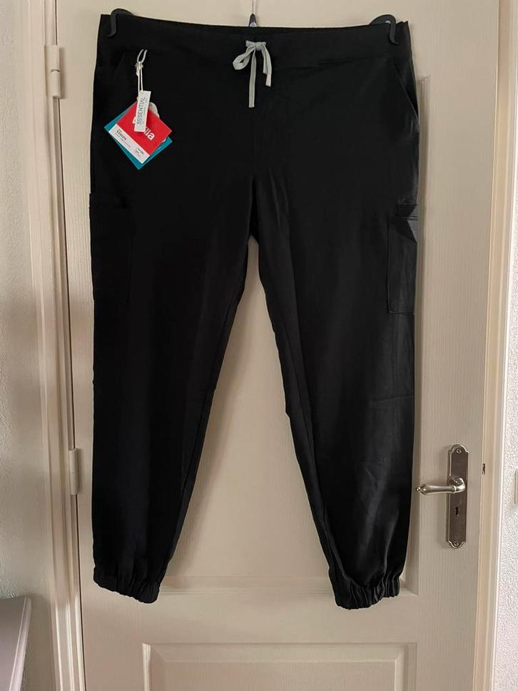pofbroek  52/54  velilla 3ssential zwart, Kleding | Dames, Grote Maten, Nieuw, Broek of Spijkerbroek, Zwart, Ophalen of Verzenden