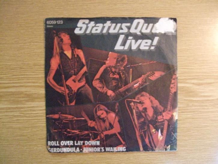 STATUS QUO   ROLL OVER LAY DOWN / GERDUNDULA - JUNIOR'S, Cd's en Dvd's, Vinyl Singles, Zo goed als nieuw, Single, Rock en Metal