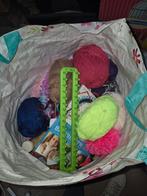 Andere halve bigshopper met allerlei brei spullen, Ophalen of Verzenden, Zo goed als nieuw, Breien, Patroon of Boek