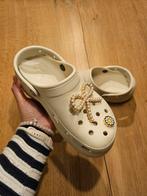 Crocs Classic Platform met Jibbitz (Origineel), Ophalen of Verzenden, Zo goed als nieuw