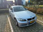 BMW 3-Serie 2.5 I 325 AUT 2006 Grijs, Auto's, BMW, Automaat, 745 kg, Achterwielaandrijving, 2497 cc