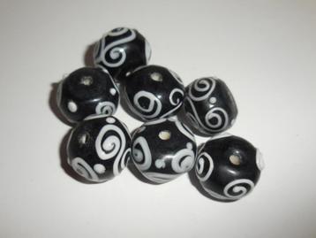 x7 Nieuw Keramische Kralen 12x17mm beschikbaar voor biedingen