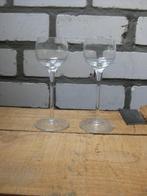 2 (borrel)glaasjes hoogte 16 cm diameter 4,5 cm, Ophalen of Verzenden, Zo goed als nieuw, Glas, Overige stijlen