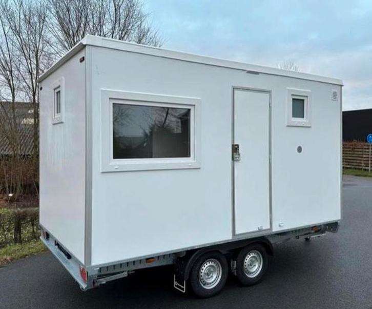 Te huur complete en compacte ideale 2 persoons Woonunit, Zakelijke goederen, Machines en Bouw | Keten en Containers, Ophalen