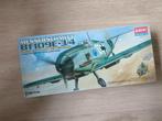 1:72 Academy Messerschmitt bf109E + Kettenkrad, Overige merken, 1:72 tot 1:144, Nieuw, Ophalen of Verzenden