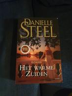 Het warme zuiden - Danielle Steel, Boeken, Gelezen, Ophalen of Verzenden, Nederland