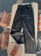 Faux leather broek Essentiel Antwerp, Zwart, Nieuw, Ophalen of Verzenden, Essentiel Antwerp