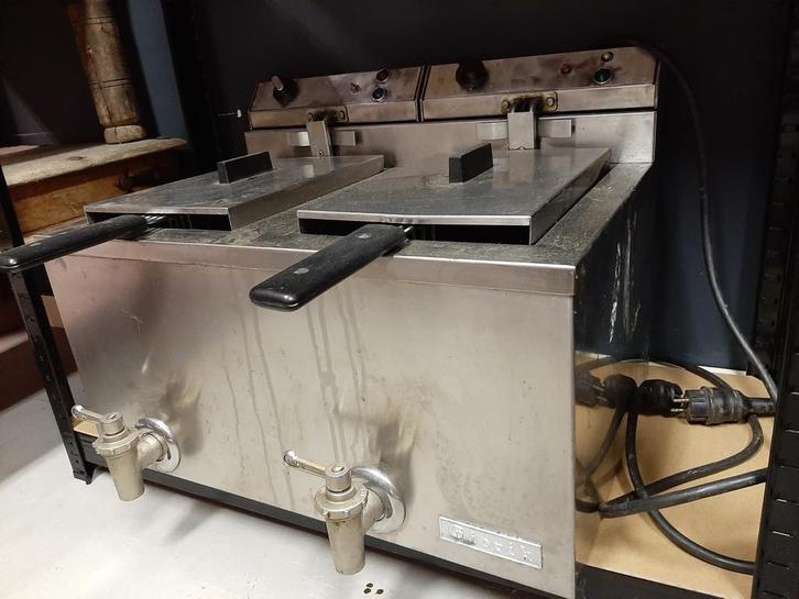 Te koop dubbele Frituurpan 7-8L met Aftapkraan (Defect), Witgoed en Apparatuur, Frituurpannen, Ophalen