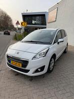 Peugeot 5008 1.6 VTI 5P 2014 Wit Nieuwe APK, Auto's, Peugeot, Voorwielaandrijving, 1380 kg, 74 €/maand, 4 cilinders