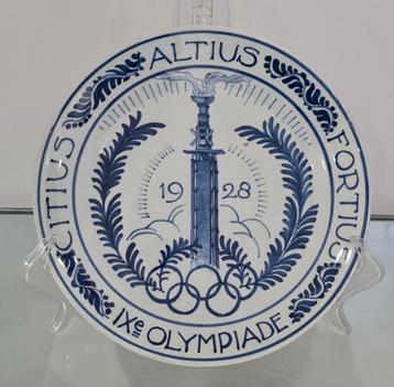 Delftsblauw bord Olympische spelen 1928 Amsterdam Olympiade  beschikbaar voor biedingen