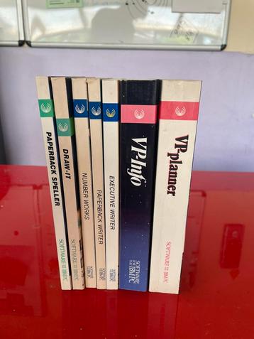 Vintage IBM software van paperback software beschikbaar voor biedingen