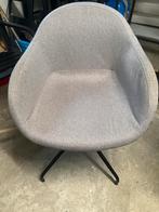 Stoel grijs stof en poten ijzer zwart, Huis en Inrichting, Stoelen, Ophalen of Verzenden