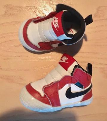 Nike jordans sneakers maat 17 baby schoenen beschikbaar voor biedingen