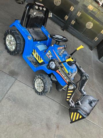 Elektrische kinder tractor beschikbaar voor biedingen