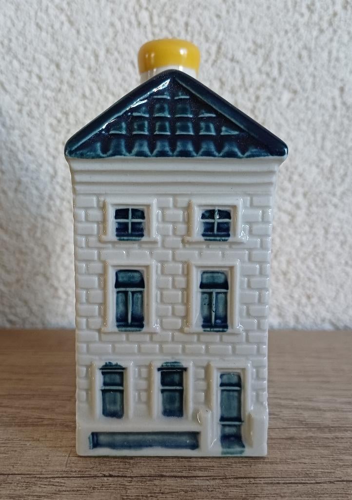 KLM Bols huisje - nummer 26, Verzamelen, KLM Huisjes, Ophalen of Verzenden, Zo goed als nieuw, 21 t/m 40, Gevuld